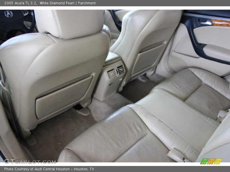 White Diamond Pearl / Parchment 2005 Acura TL 3.2