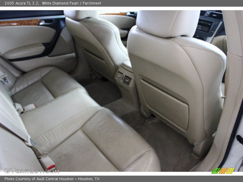 White Diamond Pearl / Parchment 2005 Acura TL 3.2