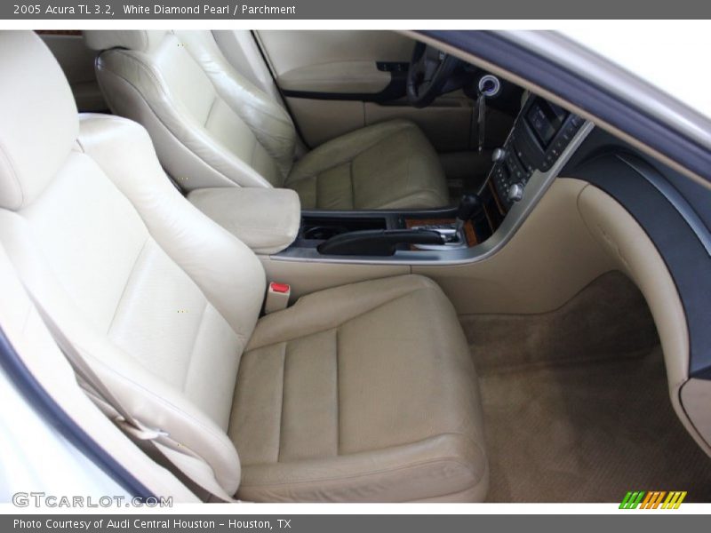 White Diamond Pearl / Parchment 2005 Acura TL 3.2