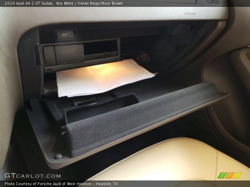 Ibis White / Velvet Beige/Moor Brown 2014 Audi A4 2.0T Sedan