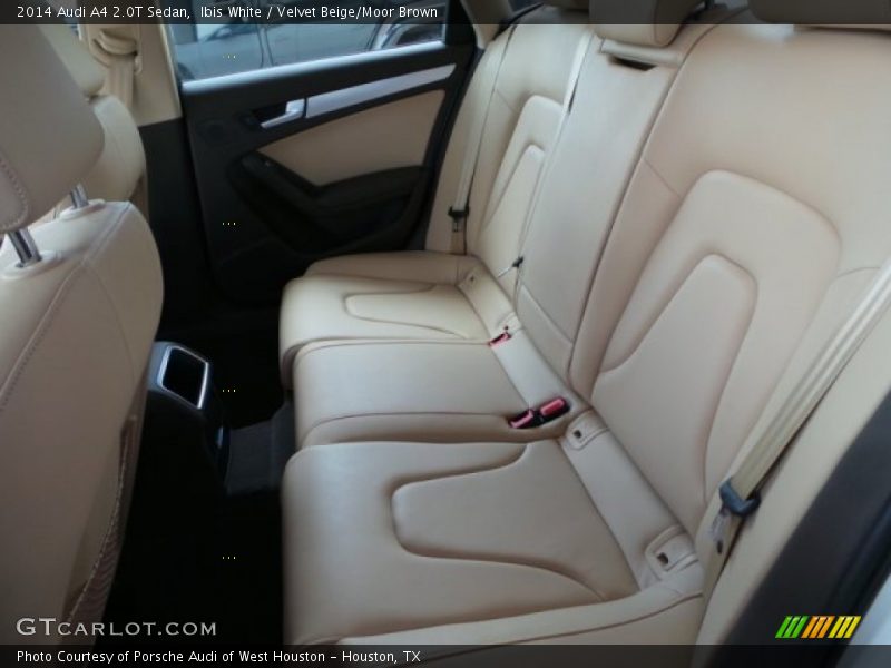 Ibis White / Velvet Beige/Moor Brown 2014 Audi A4 2.0T Sedan