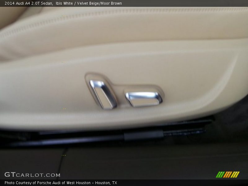Ibis White / Velvet Beige/Moor Brown 2014 Audi A4 2.0T Sedan
