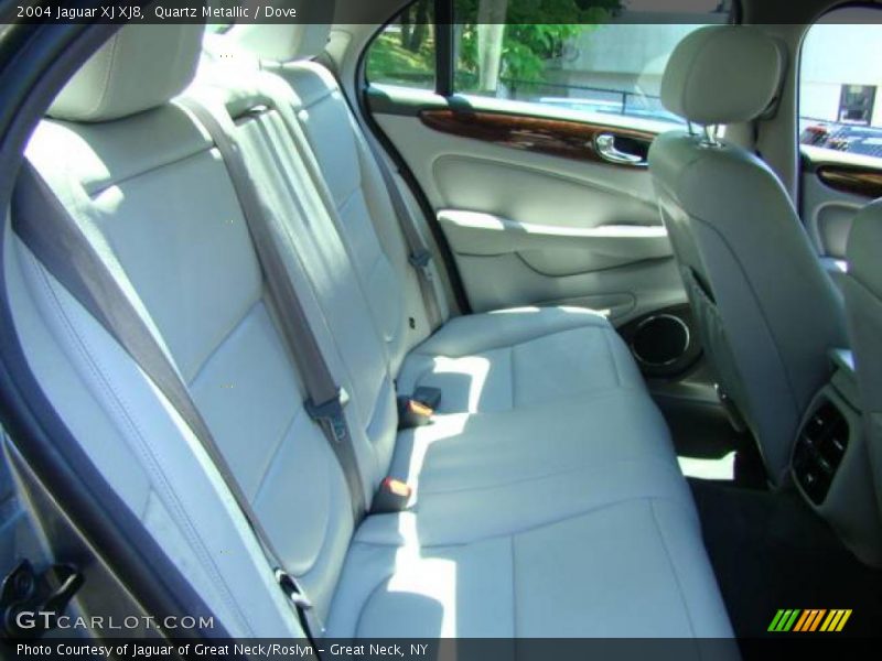 Quartz Metallic / Dove 2004 Jaguar XJ XJ8