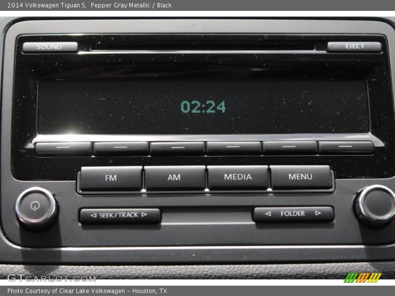 Pepper Gray Metallic / Black 2014 Volkswagen Tiguan S