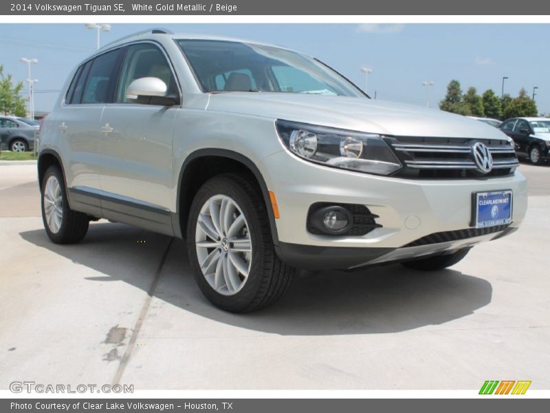 White Gold Metallic / Beige 2014 Volkswagen Tiguan SE