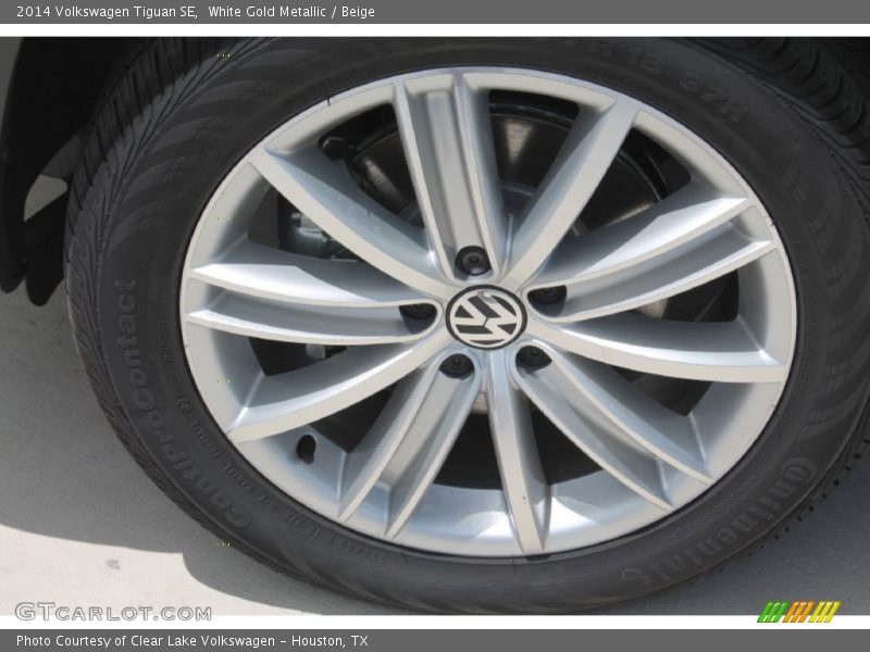 White Gold Metallic / Beige 2014 Volkswagen Tiguan SE