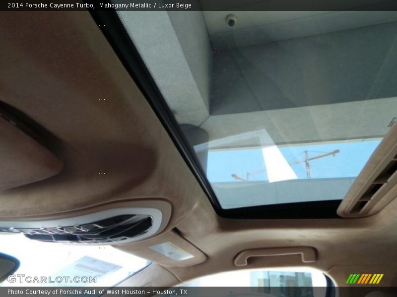 Mahogany Metallic / Luxor Beige 2014 Porsche Cayenne Turbo