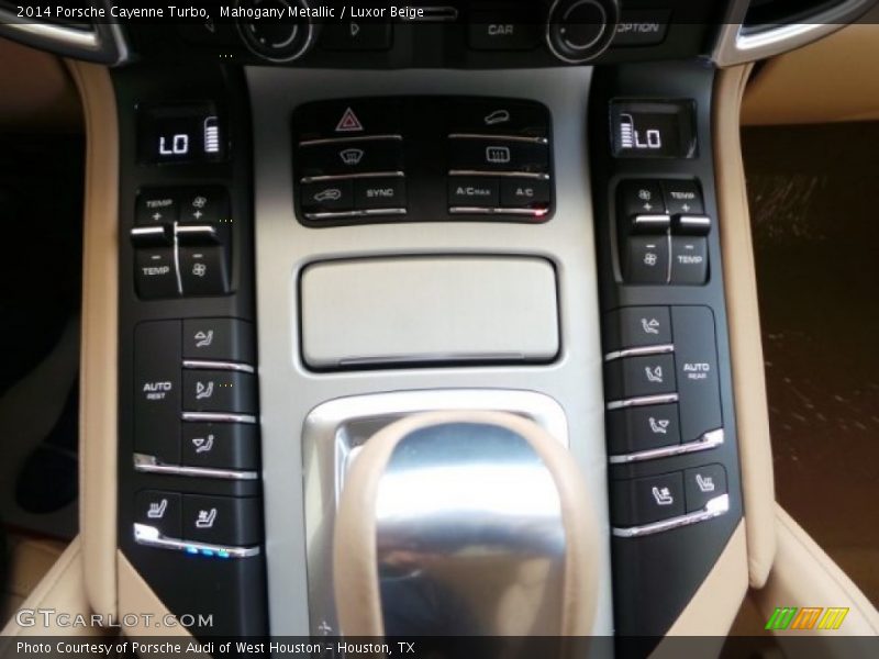 Mahogany Metallic / Luxor Beige 2014 Porsche Cayenne Turbo