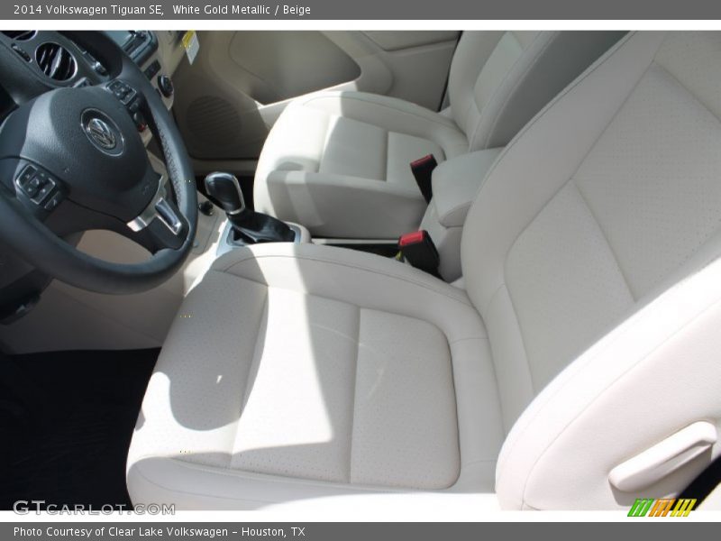 White Gold Metallic / Beige 2014 Volkswagen Tiguan SE