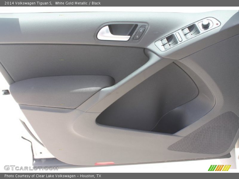 White Gold Metallic / Black 2014 Volkswagen Tiguan S