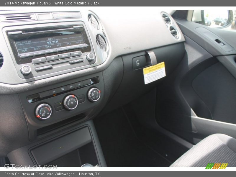 White Gold Metallic / Black 2014 Volkswagen Tiguan S