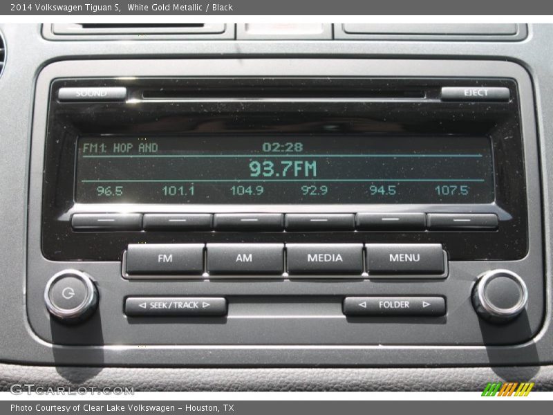 White Gold Metallic / Black 2014 Volkswagen Tiguan S