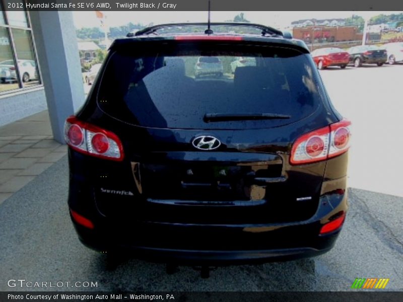 Twilight Black / Gray 2012 Hyundai Santa Fe SE V6 AWD