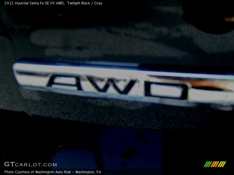 Twilight Black / Gray 2012 Hyundai Santa Fe SE V6 AWD