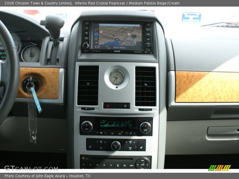 Inferno Red Crystal Pearlcoat / Medium Pebble Beige/Cream 2008 Chrysler Town & Country Limited