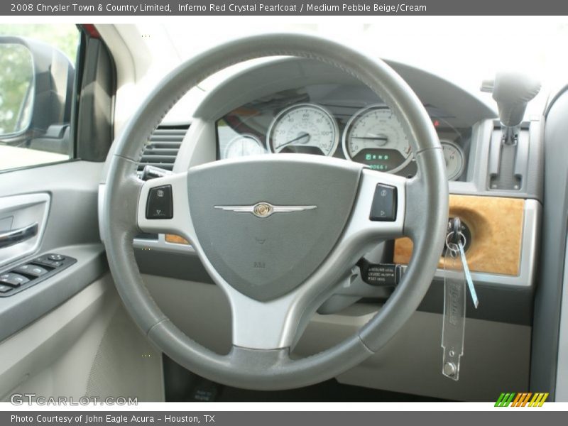 Inferno Red Crystal Pearlcoat / Medium Pebble Beige/Cream 2008 Chrysler Town & Country Limited