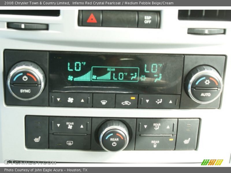 Inferno Red Crystal Pearlcoat / Medium Pebble Beige/Cream 2008 Chrysler Town & Country Limited
