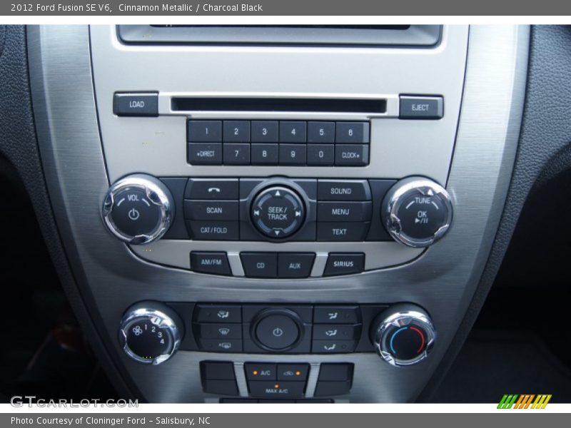 Controls of 2012 Fusion SE V6