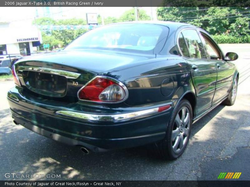 British Racing Green / Ivory 2006 Jaguar X-Type 3.0