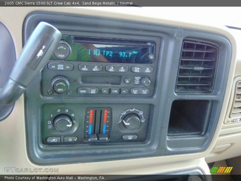 Sand Beige Metallic / Neutral 2005 GMC Sierra 1500 SLT Crew Cab 4x4