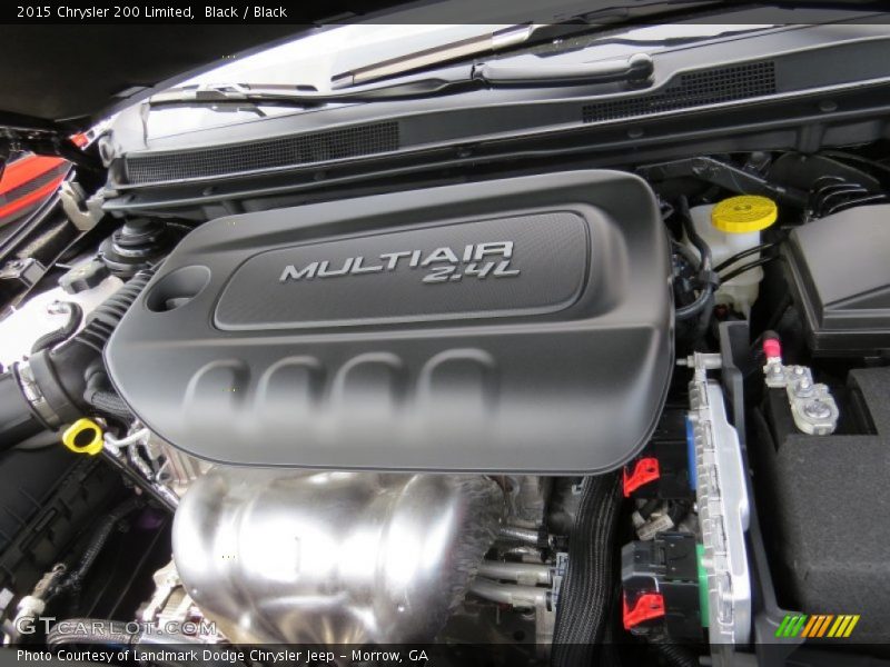 Black / Black 2015 Chrysler 200 Limited