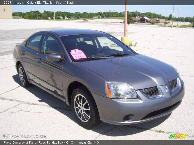 Titanium Pearl / Black 2005 Mitsubishi Galant ES