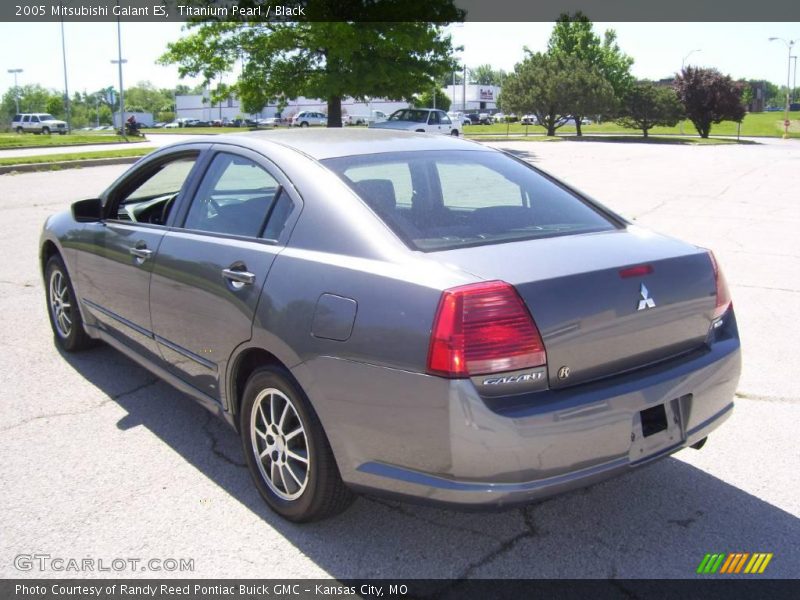 Titanium Pearl / Black 2005 Mitsubishi Galant ES