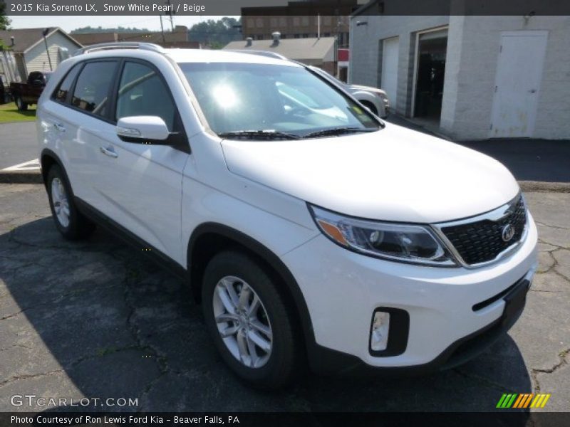 Snow White Pearl / Beige 2015 Kia Sorento LX