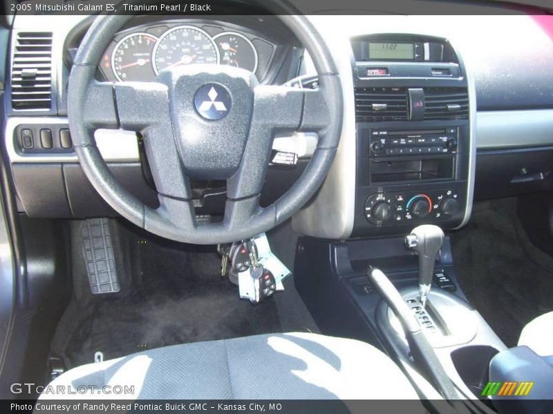 Titanium Pearl / Black 2005 Mitsubishi Galant ES