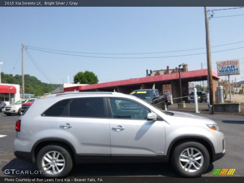 Bright Silver / Gray 2015 Kia Sorento LX