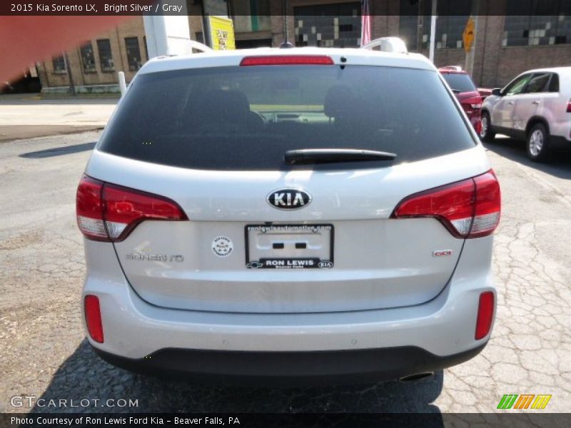 Bright Silver / Gray 2015 Kia Sorento LX