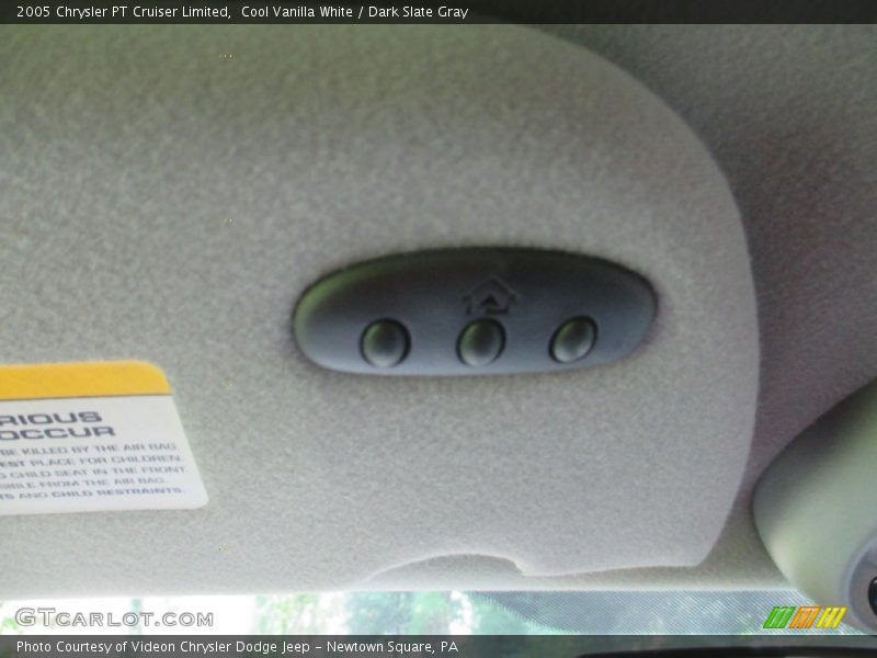 Cool Vanilla White / Dark Slate Gray 2005 Chrysler PT Cruiser Limited