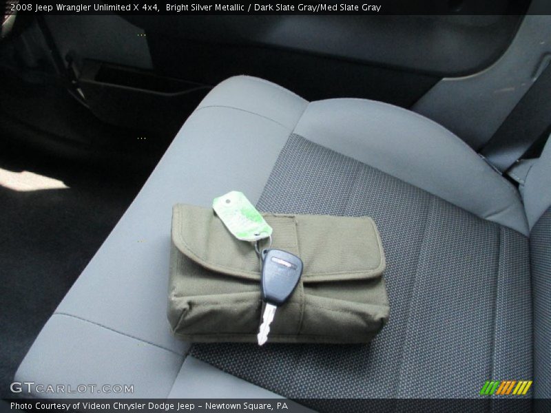 Bright Silver Metallic / Dark Slate Gray/Med Slate Gray 2008 Jeep Wrangler Unlimited X 4x4