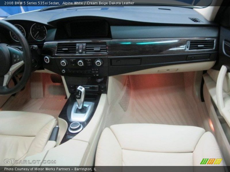 Alpine White / Cream Beige Dakota Leather 2008 BMW 5 Series 535xi Sedan