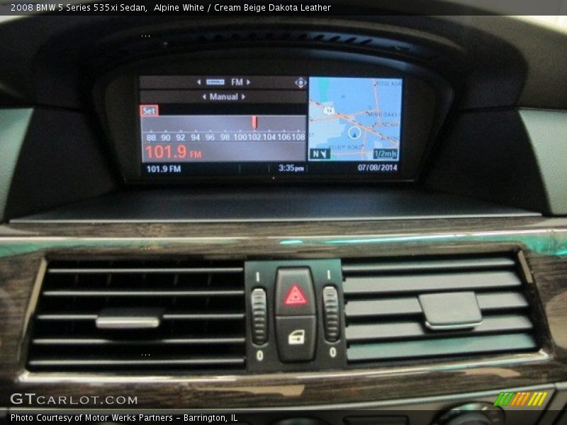 Alpine White / Cream Beige Dakota Leather 2008 BMW 5 Series 535xi Sedan