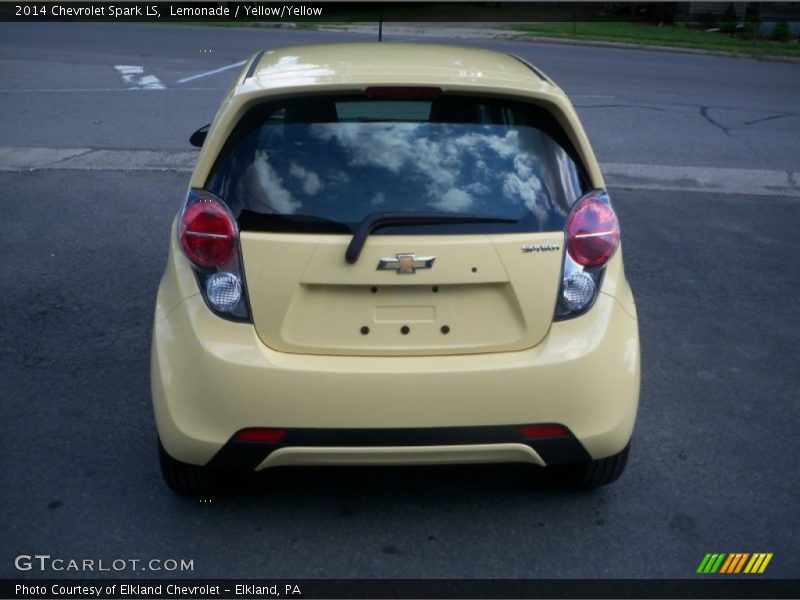 Lemonade / Yellow/Yellow 2014 Chevrolet Spark LS