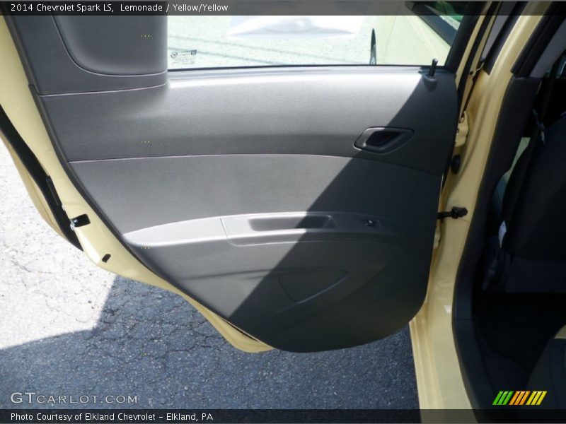 Lemonade / Yellow/Yellow 2014 Chevrolet Spark LS