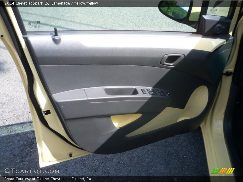 Lemonade / Yellow/Yellow 2014 Chevrolet Spark LS