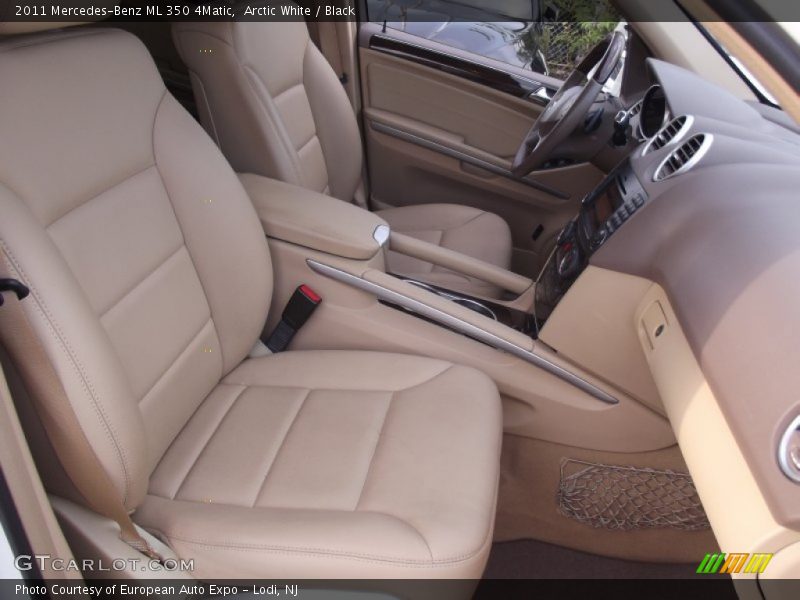 Arctic White / Black 2011 Mercedes-Benz ML 350 4Matic
