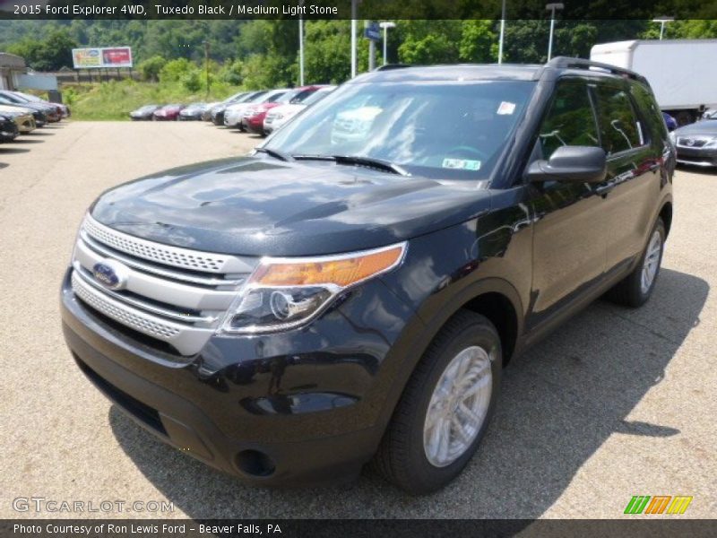 Tuxedo Black / Medium Light Stone 2015 Ford Explorer 4WD