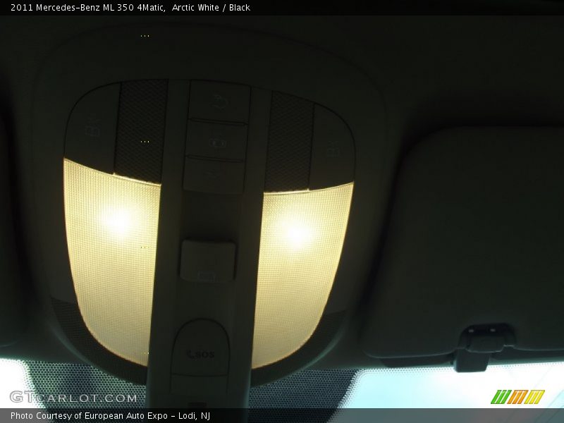 Arctic White / Black 2011 Mercedes-Benz ML 350 4Matic