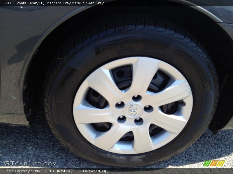 Magnetic Gray Metallic / Ash Gray 2010 Toyota Camry LE