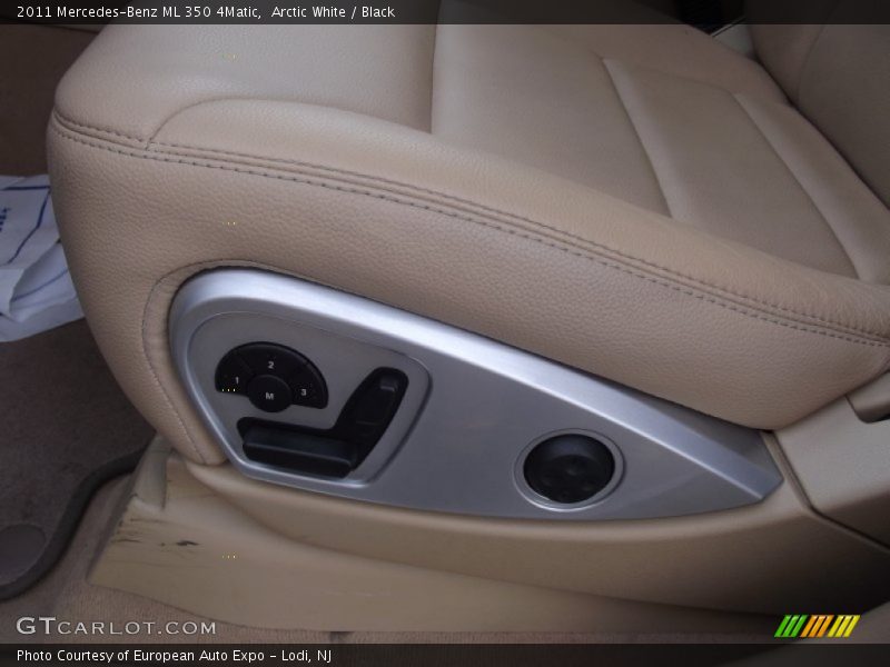 Arctic White / Black 2011 Mercedes-Benz ML 350 4Matic
