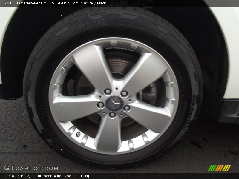 Arctic White / Black 2011 Mercedes-Benz ML 350 4Matic