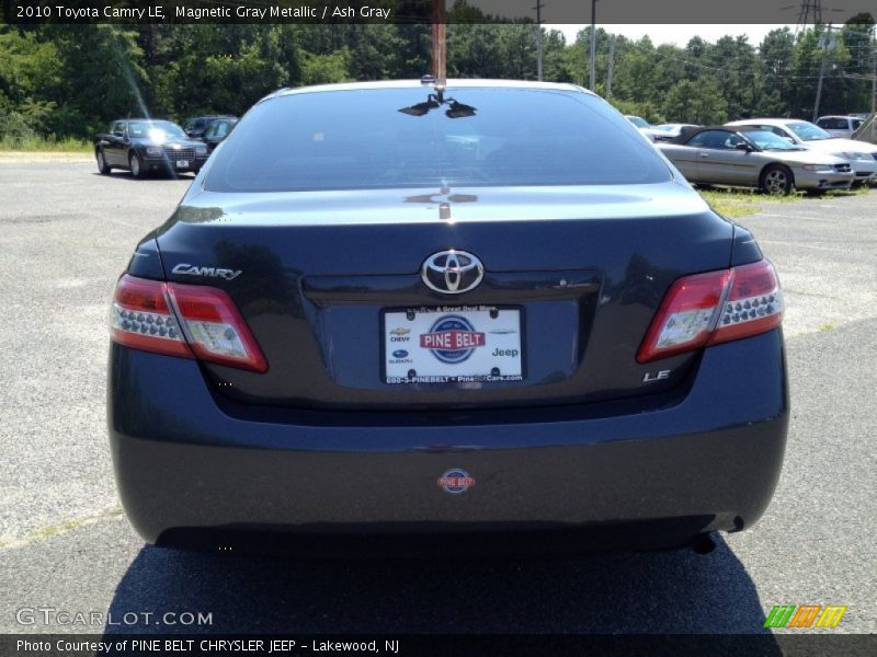 Magnetic Gray Metallic / Ash Gray 2010 Toyota Camry LE