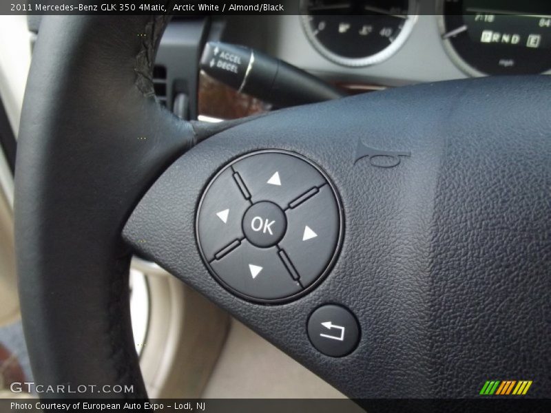 Arctic White / Almond/Black 2011 Mercedes-Benz GLK 350 4Matic