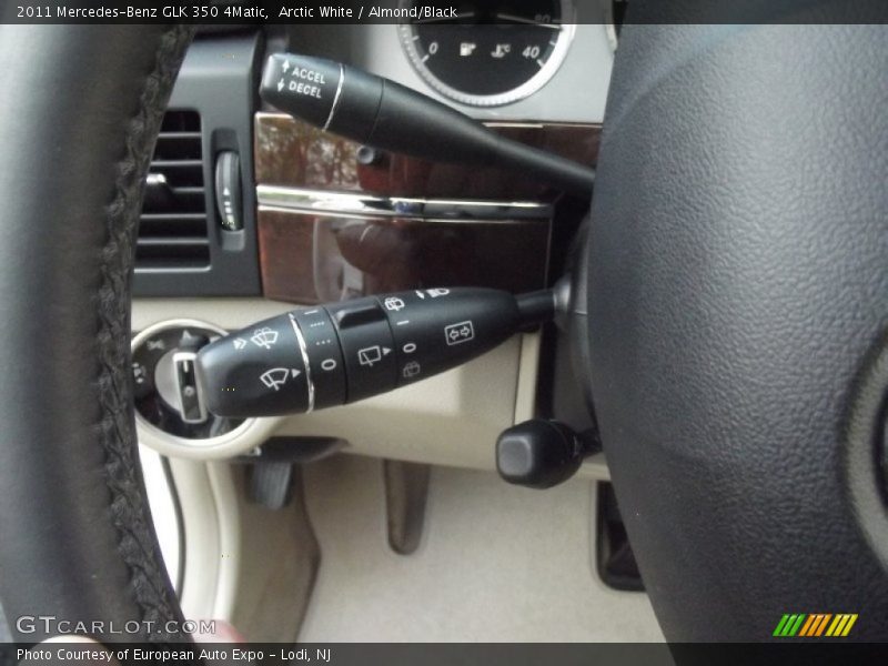Arctic White / Almond/Black 2011 Mercedes-Benz GLK 350 4Matic