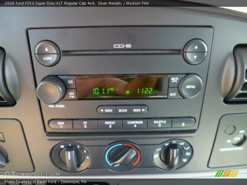 Silver Metallic / Medium Flint 2006 Ford F350 Super Duty XLT Regular Cab 4x4