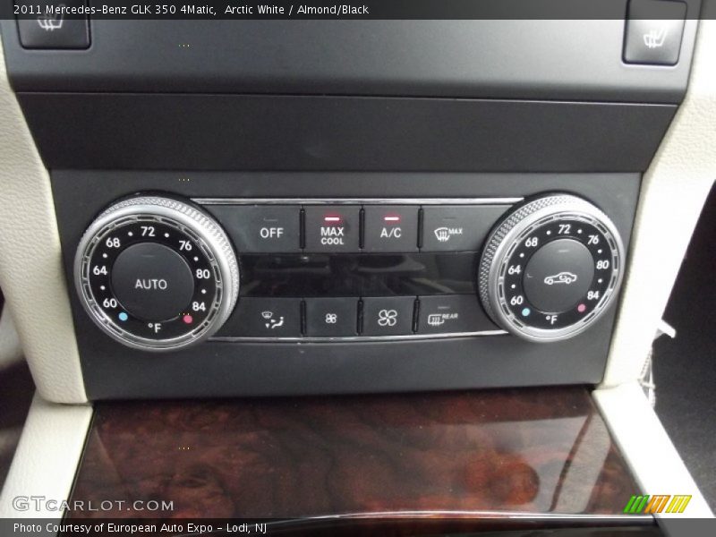 Arctic White / Almond/Black 2011 Mercedes-Benz GLK 350 4Matic