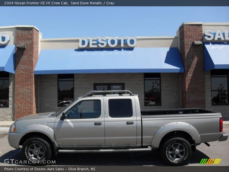 Sand Dune Metallic / Gray 2004 Nissan Frontier XE V6 Crew Cab